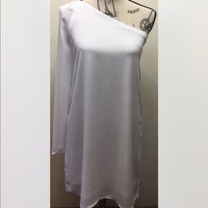 New Vero Moda One Shoulder White Women Dress Shirt Medium Soft Bell Sleeve